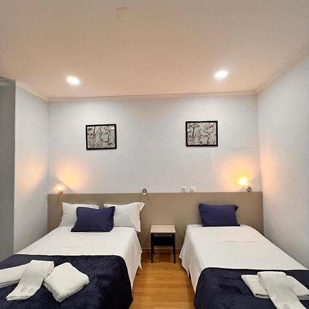 Pensao Nova Goa Hotel Lisbon Bagian luar foto