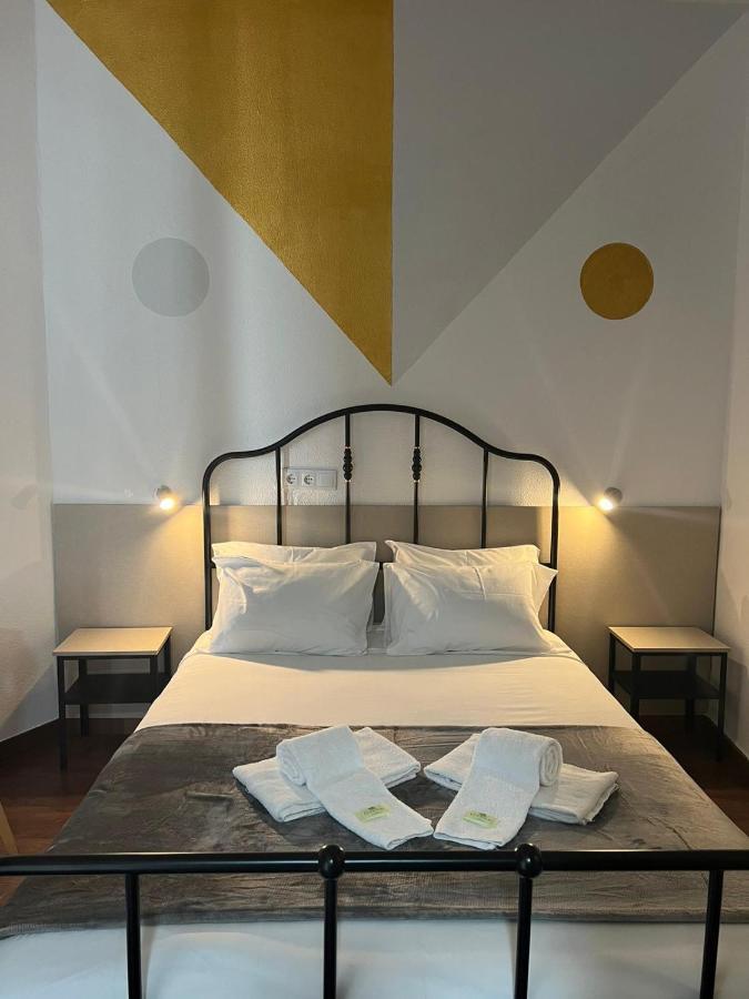 Pensao Nova Goa Hotel Lisbon Bagian luar foto